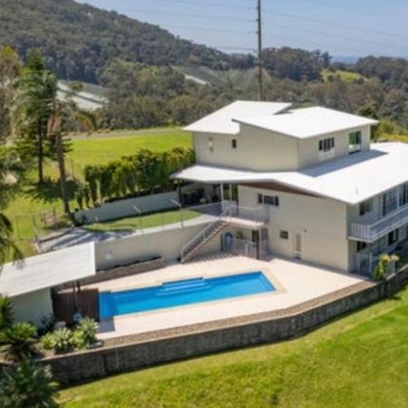 Ocean View Oasis, Coffs Harbour Apartment Bagian luar foto